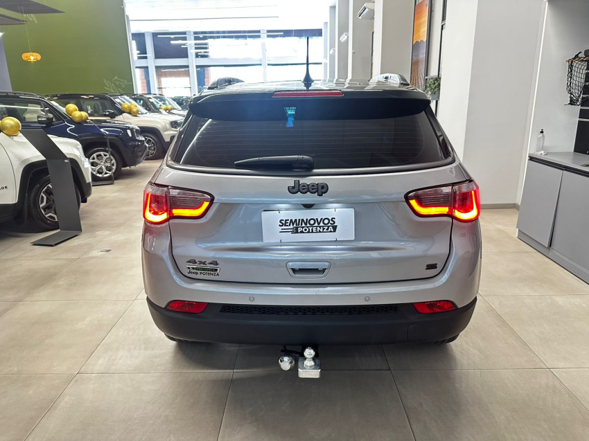 jeep compass 2.0 16v diesel s 4x4 at 21/21 seminovo4