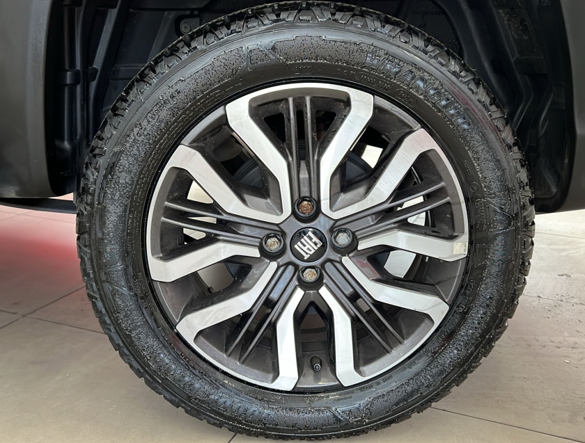 fiat strada 1.0 turbo 200 flex ranch cd cvt 24/25 seminovo10