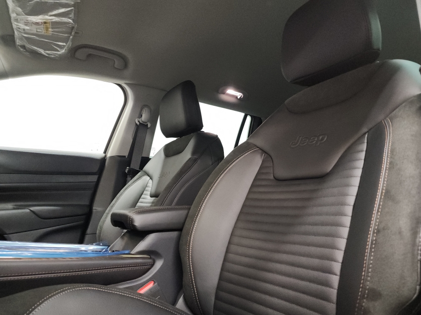 jeep commander 1.3 t270 turbo flex limited at6 25/26 0km4