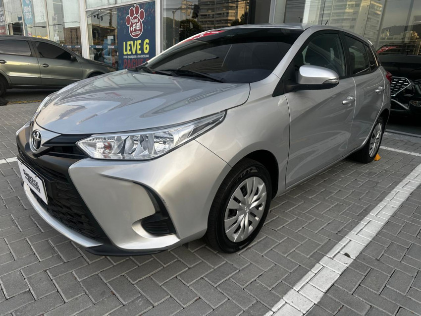 toyota yaris 1.5 16v flex xls multidrive 24/25 seminovo2
