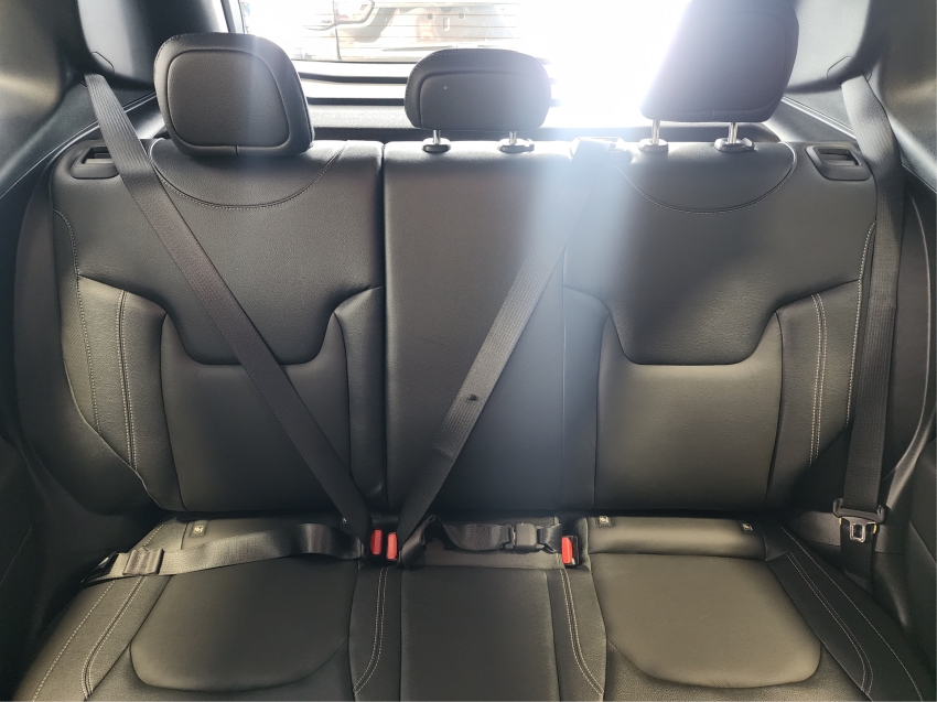 jeep renegade longitude 1.3 t270 turbo flex at6 25/26 0km11