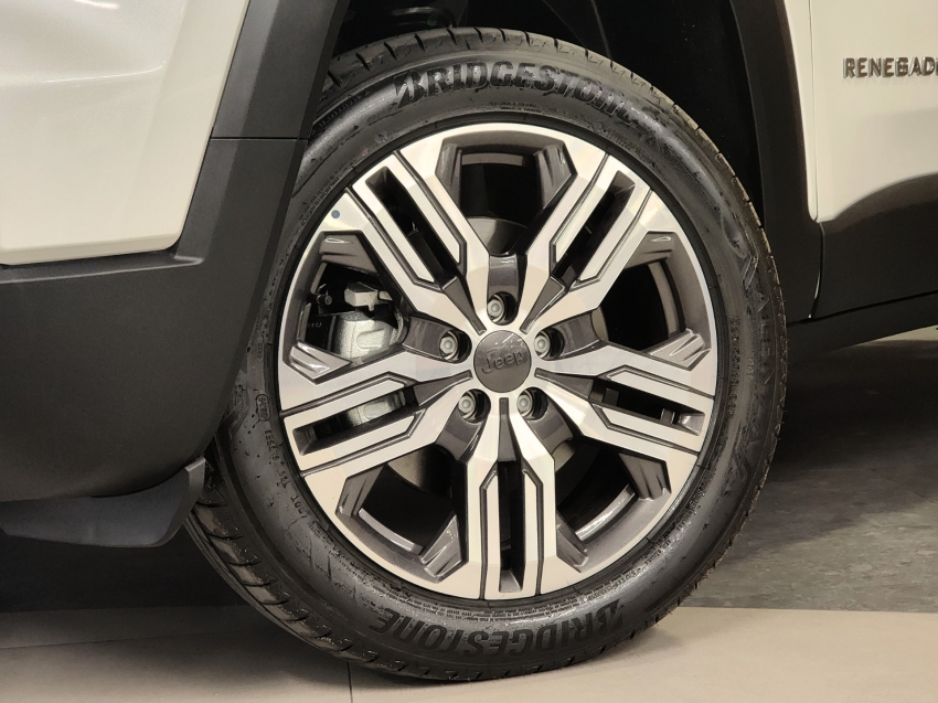 jeep renegade longitude 1.3 t270 turbo flex at6 26/26 0km4
