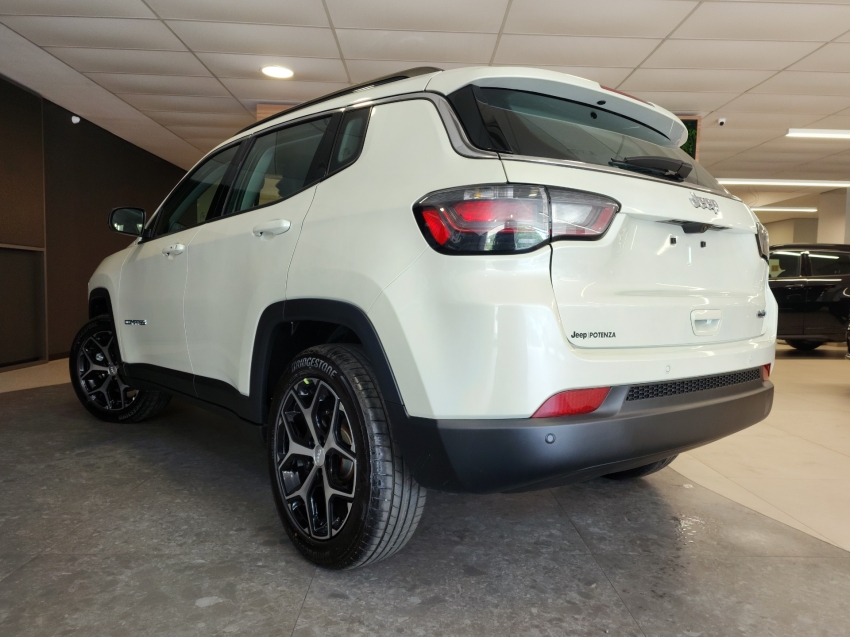 jeep compass 1.3 t270 turbo flex longitude at6 25/26 0km15