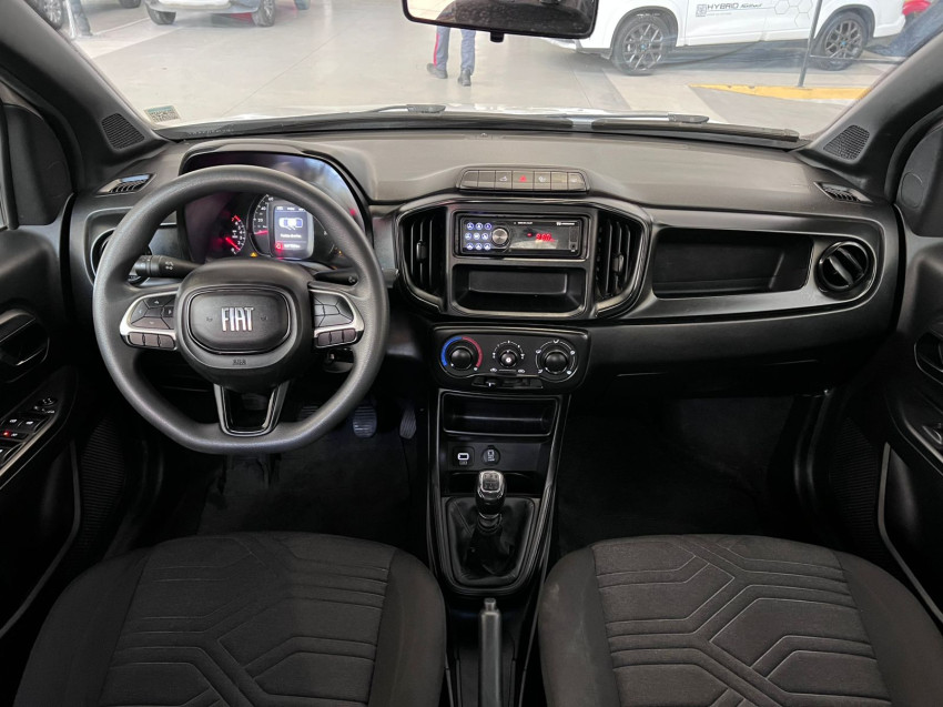 fiat strada 1.3 firefly flex freedom cd man 24/25 seminovo7