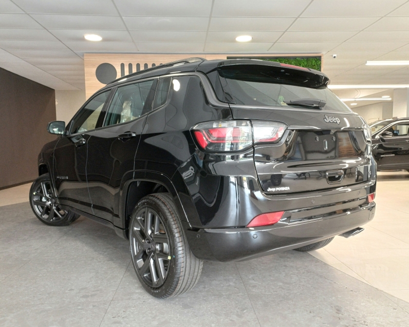 jeep compass 1.3 t270 turbo flex s at6 26/26 0km16