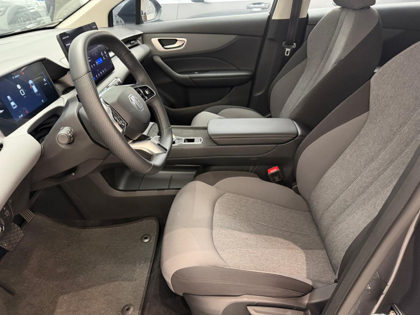 mg 4 64 kw eletrico comfort 25/26 seminovo6