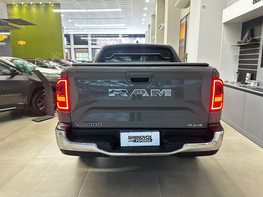 ram rampage 2.0 turbo diesel laramie 4x4 at 23/24 seminovo4