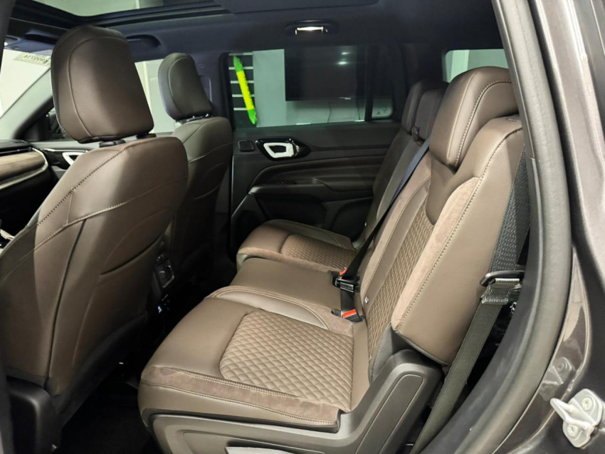 jeep commander 1.3 t270 turbo flex limited mhev at6 26/27 seminovo12