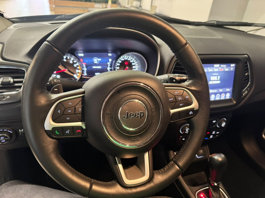jeep compass 2.0 16v flex longitude at 20/21 seminovo7