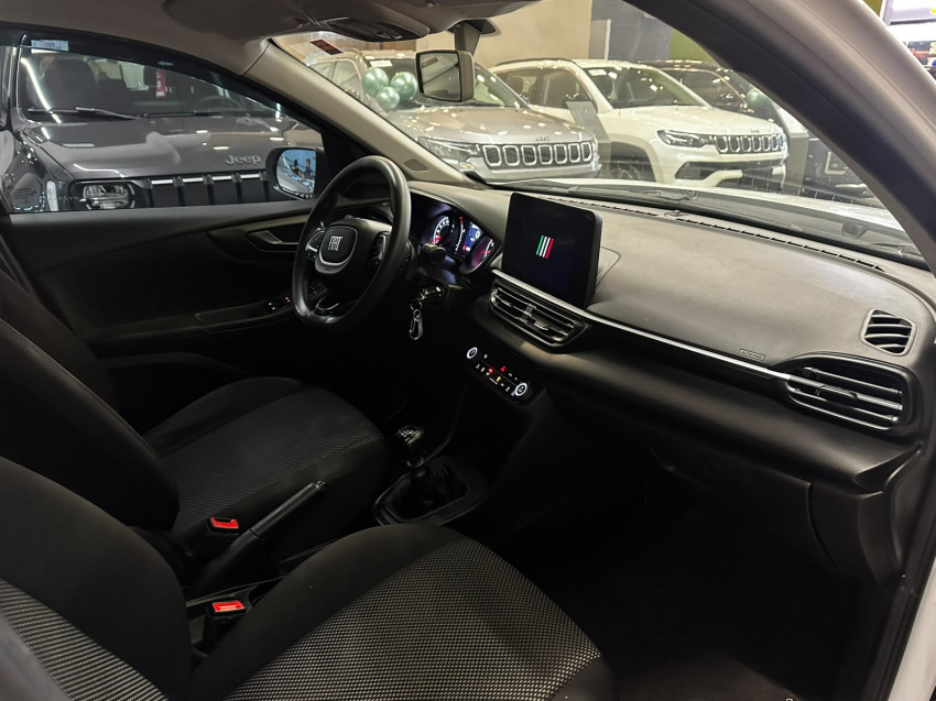 fiat pulse 1.3 manual flex hatch drive baixa km super novo7