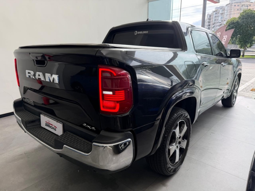 ram rampage 2.2 turbo diesel laramie 4x4 at 24/25 seminovo3