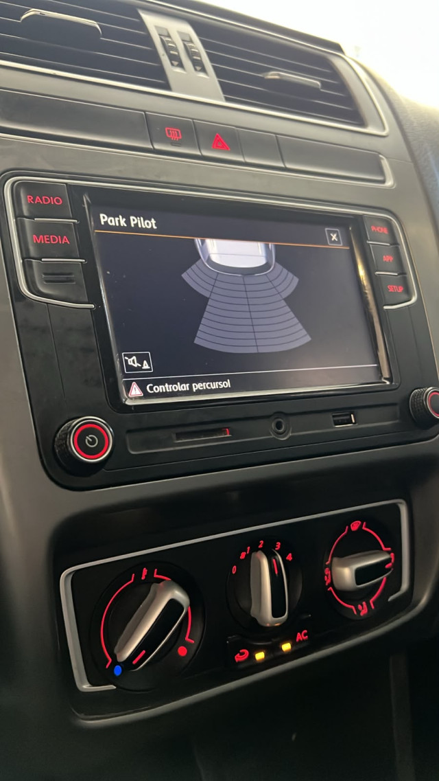 volkswagen fox 1.6 msi total flex connect 4p man 20/21 seminovo11