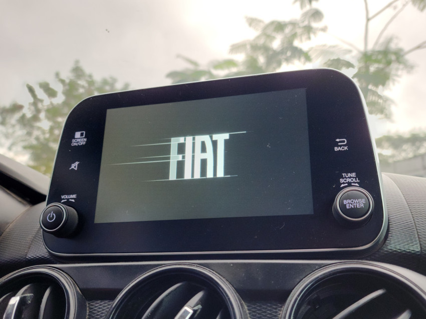 fiat cronos 1.3 firefly flex drive man 23/24 seminovo11