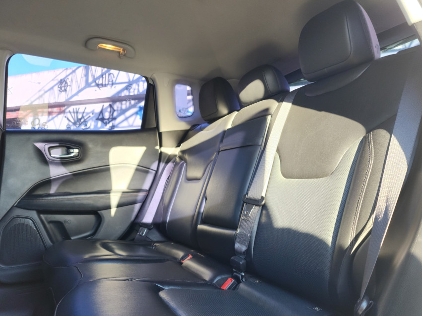 jeep compass 2.0 16v flex limited at 19/20 seminovo15