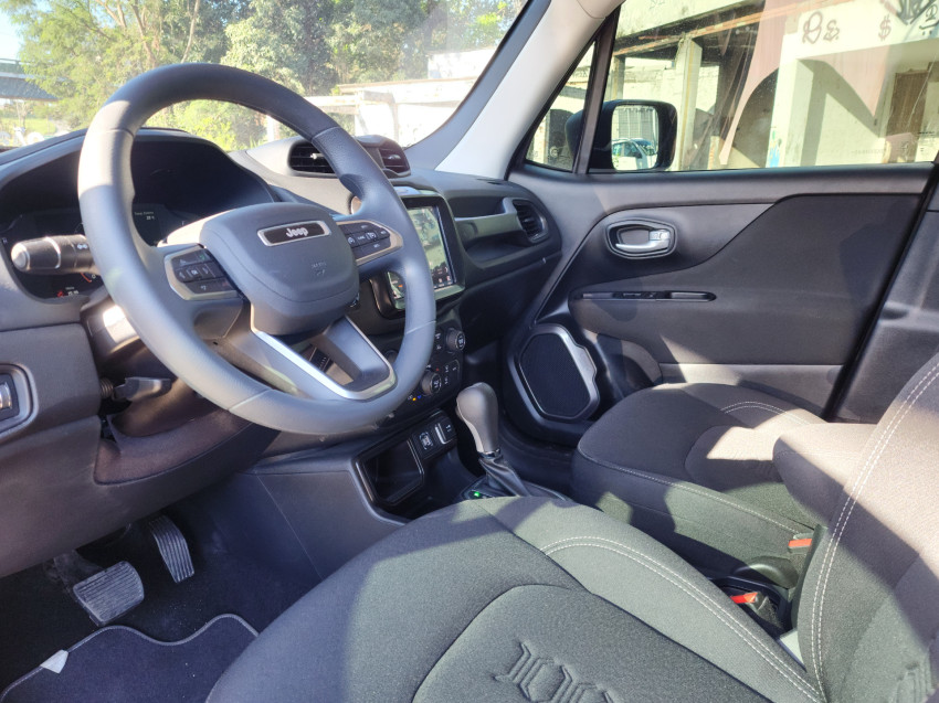 jeep renegade 1.3 t270 turbo flex sport altitude at6 25/25 seminovo5