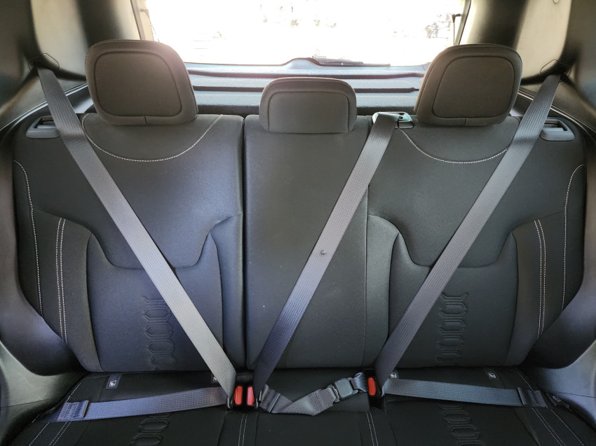 jeep renegade 1.3 t270 turbo flex sport altitude at6 25/25 seminovo14