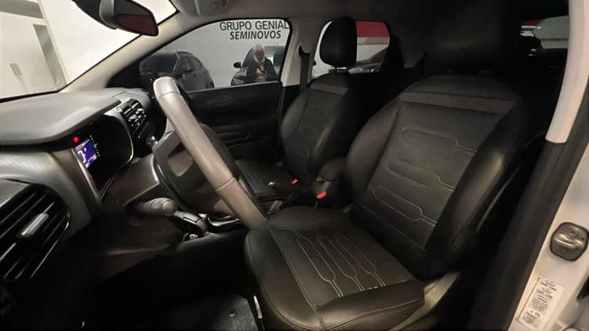 citroen c4 cactus 1.6 thp flex shine pack eat6 19/19 seminovo6