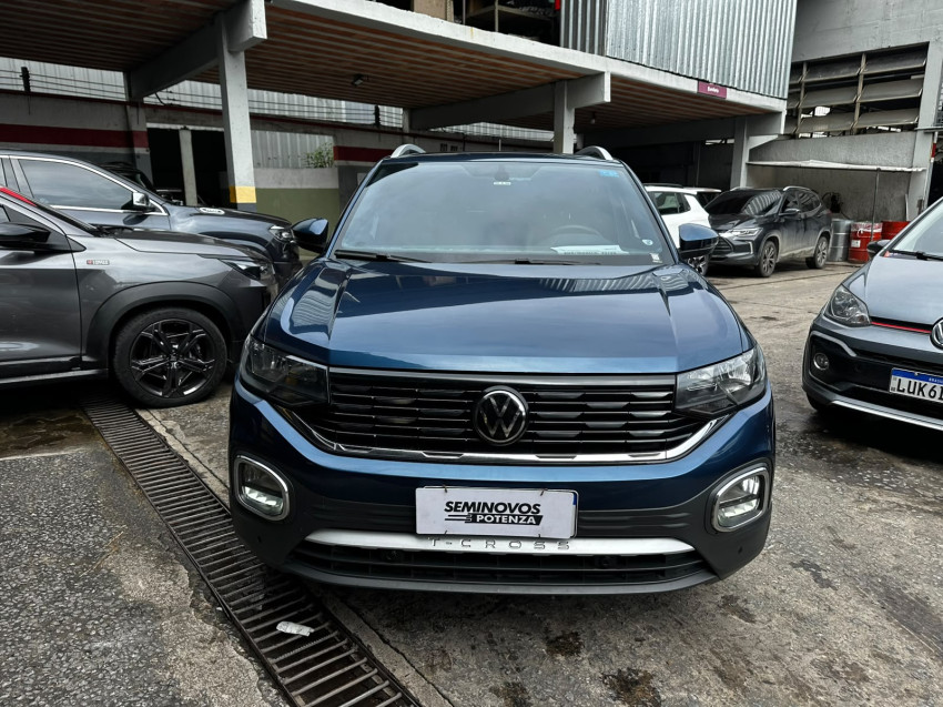 VOLKSWAGEN T-CROSS 1.4 250 TSI TOTAL FLEX HIGHLINE AT 22/23 SEMINOVO1