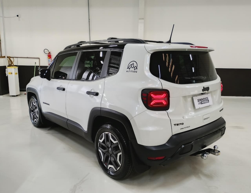 JEEP RENEGADE 1.3 T270 TURBO FLEX ALTITUDE AT6 24/25 SEMINOVO5