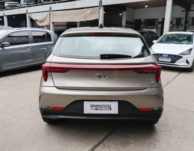 HYUNDAI HB20 1.0 TGDI FLEX COMFORT AT 22/23 SEMINOVO4