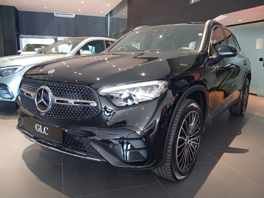 mercedes-benz glc 300 2.0 mhev amg line 4matic 9g-tronic hibrido 5p automatico 20261