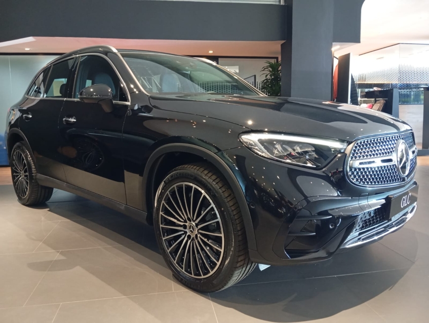 mercedes-benz glc 300 2.0 mhev amg line 4matic 9g-tronic hibrido 5p automatico 2026