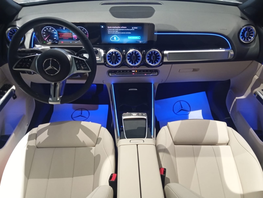 mercedes-benz glb 220 2.0 mhev amg line 4matic 8g-dct hibrido 4p automatico 20266
