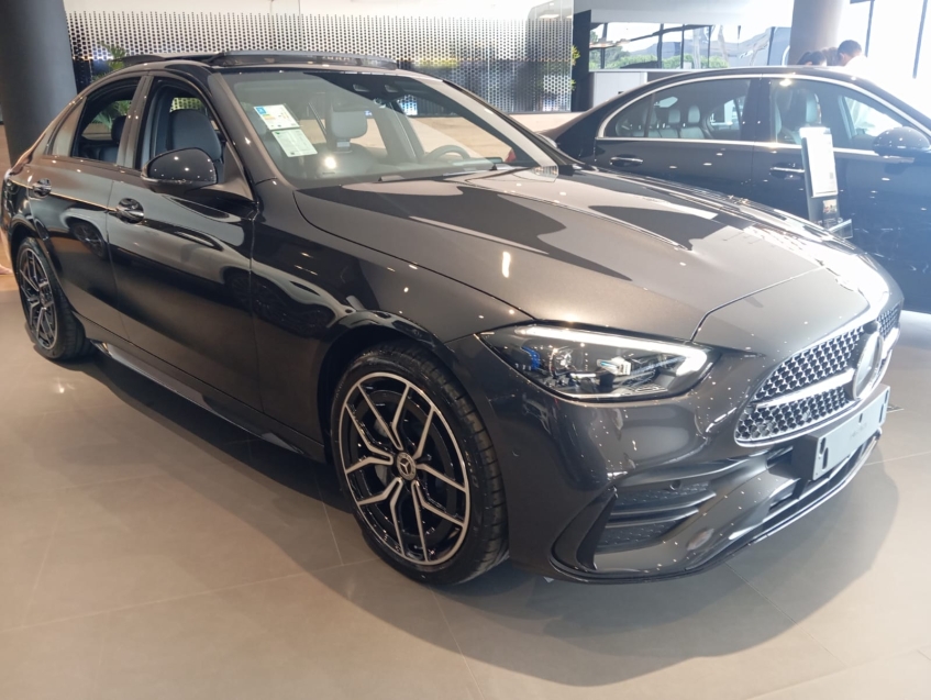 mercedes-benz c 300 2.0 eq boost hibrido amg line 9g-tronic 4p automatico 20261