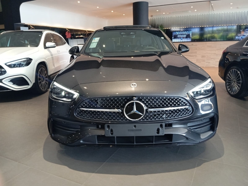 mercedes-benz c 300 2.0 eq boost hibrido amg line 9g-tronic 4p automatico 20263