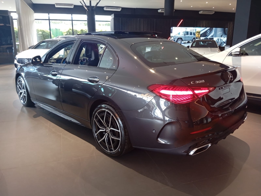 mercedes-benz c 300 2.0 eq boost hibrido amg line 9g-tronic 4p automatico 20269