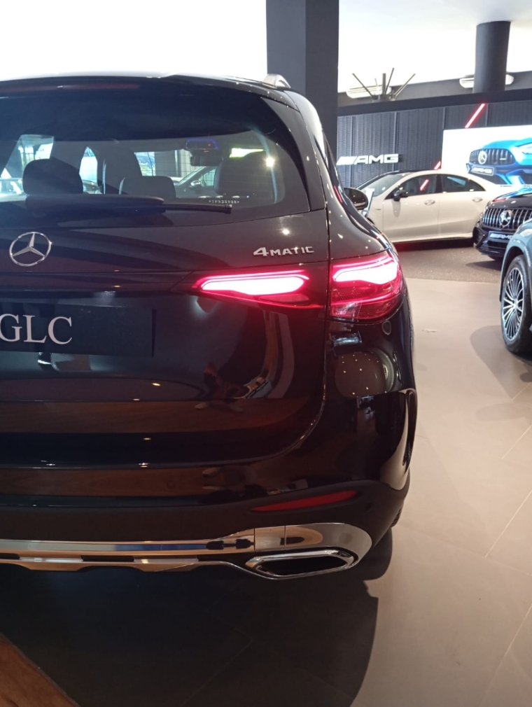 mercedes-benz glc 300 2.0 mhev amg line 4matic 9g-tronic hibrido 5p automatico 20268