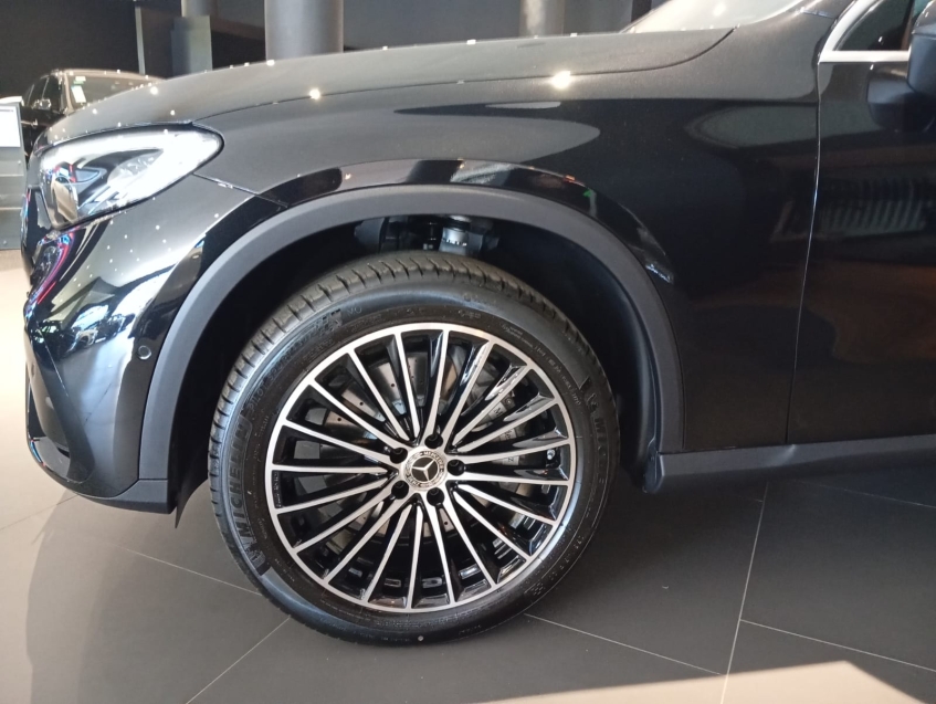 mercedes-benz glc 300 2.0 mhev amg line 4matic 9g-tronic hibrido 5p automatico 20262