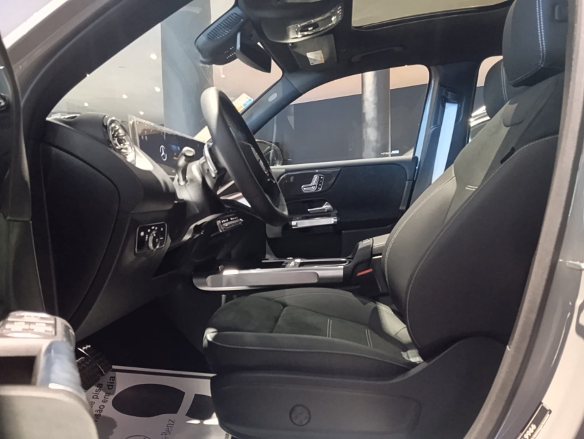 mercedes-benz glb 220 2.0 mhev night edition 4matic 8g-dct hibrido 5p automatico 202611
