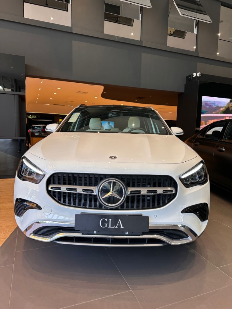mercedes-benz gla 200 1.3 mhev amg line 7g-dct hibrido 5p automatico 20261