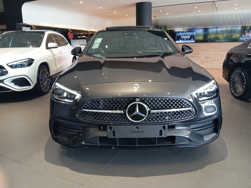 mercedes-benz c 300 2.0 eq boost hibrido amg line 9g-tronic 4p automatico 20261