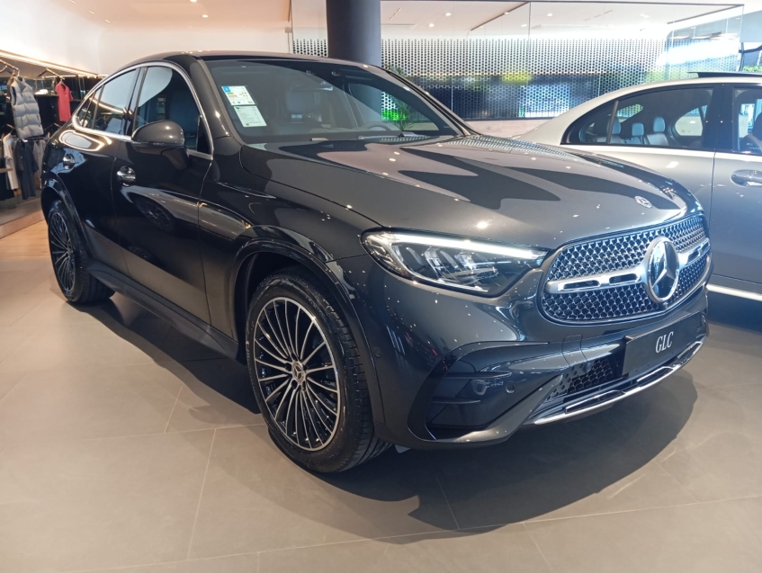 mercedes-benz glc 300 2.0 mhev amg line coupe 4matic 9g-tronic hibrido 5p manual 20260