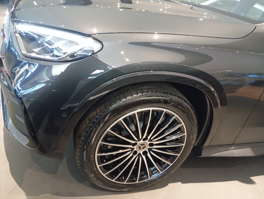 mercedes-benz glc 300 2.0 mhev amg line coupe 4matic 9g-tronic hibrido 5p manual 20263
