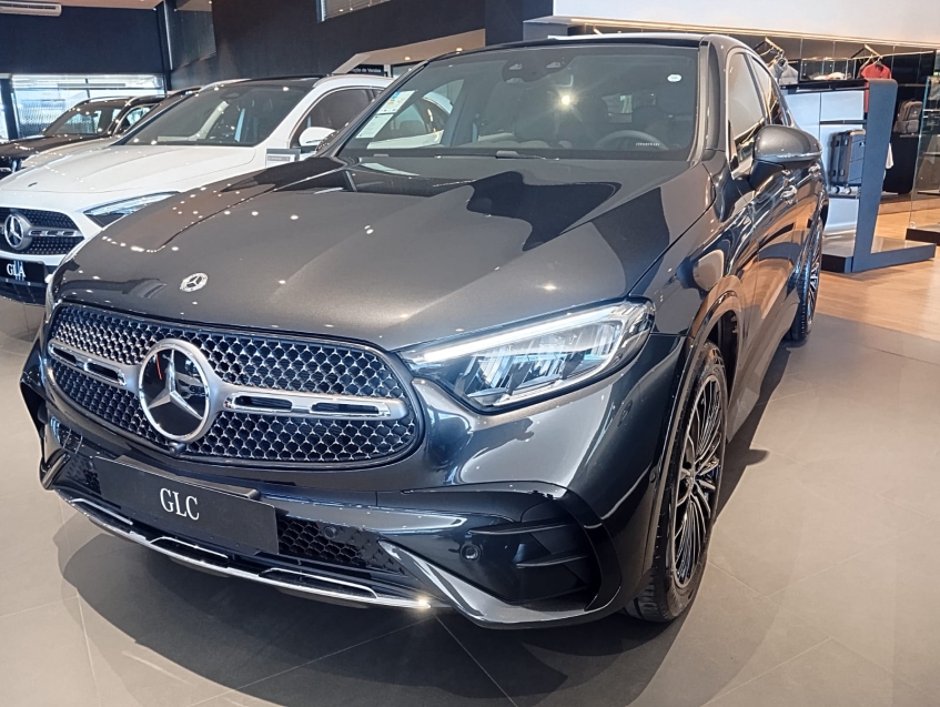 mercedes-benz glc 300 2.0 mhev amg line coupe 4matic 9g-tronic hibrido 5p manual 20261