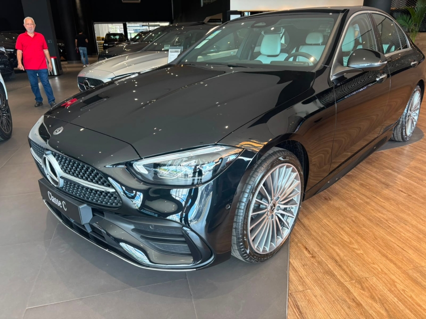 mercedes-benz c 200 1.5 eq boost hibrido amg line 9g-tronic 4p automatico 20261