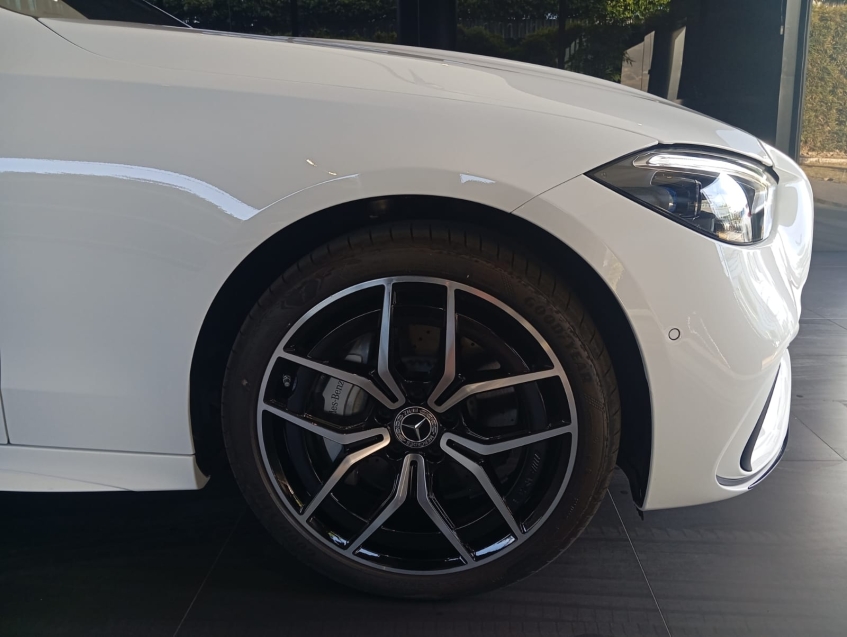 mercedes-benz c 300 2.0 eq boost hibrido amg line 9g-tronic 4p automatico 20263