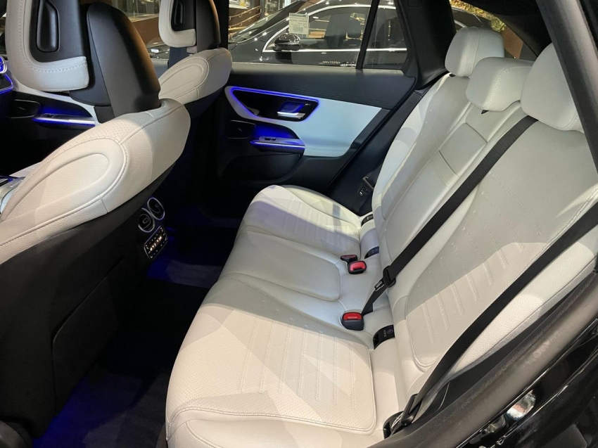 mercedes-benz glc 300 2.0 mhev amg line 4matic 9g-tronic hibrido 5p automatico 20264