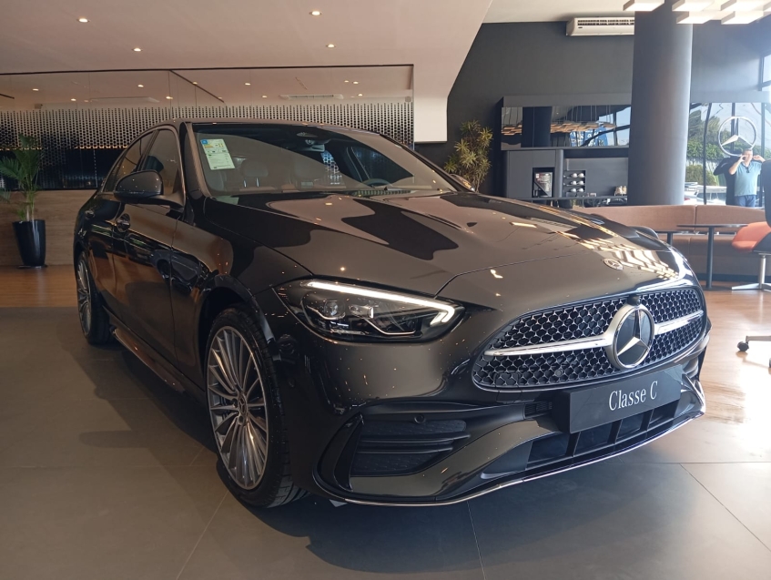 mercedes-benz c 300 2.0 eq boost hibrido amg line 9g-tronic 4p automatico 20260