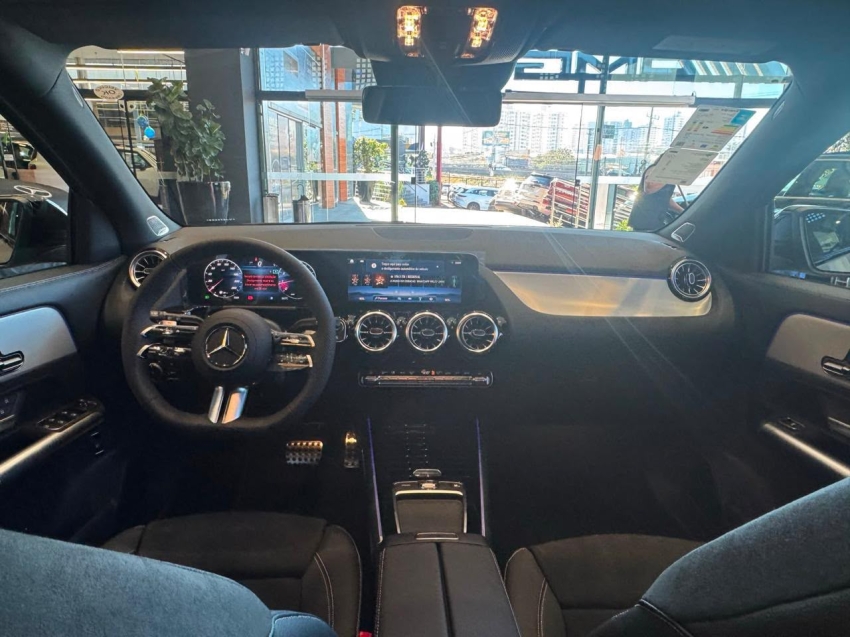mercedes-benz gla 200 1.3 mhev night edition 7g-dct hibrido 5p automatico 20272