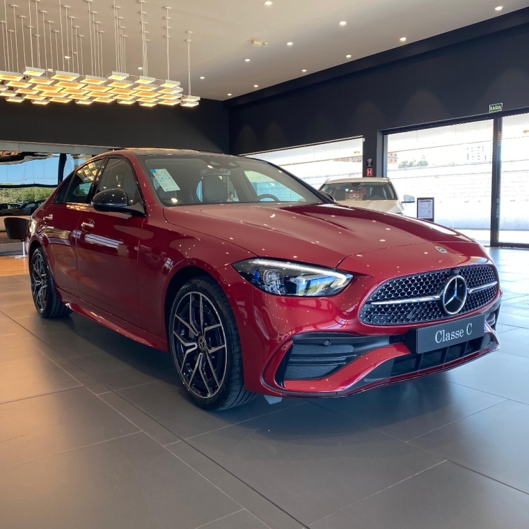 mercedes-benz c 300 2.0 eq boost hibrido amg line 9g-tronic.