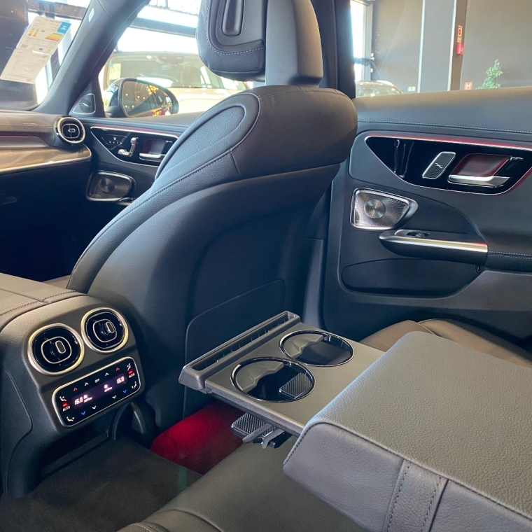mercedes-benz c 300 2.0 eq boost hibrido amg line 9g-tronic.