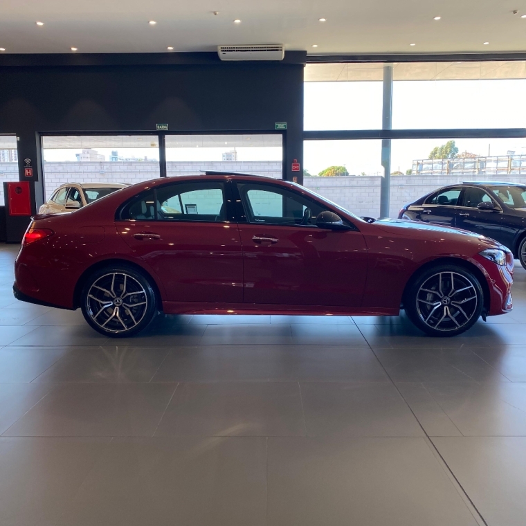 mercedes-benz c 300 2.0 eq boost hibrido amg line 9g-tronic.