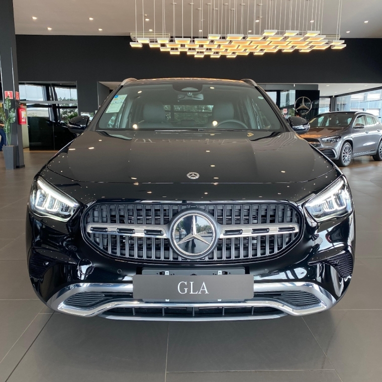 mercedes-benz gla 200 1.3 mhev progressive 7g-dct hibrido 5p automatico 2025