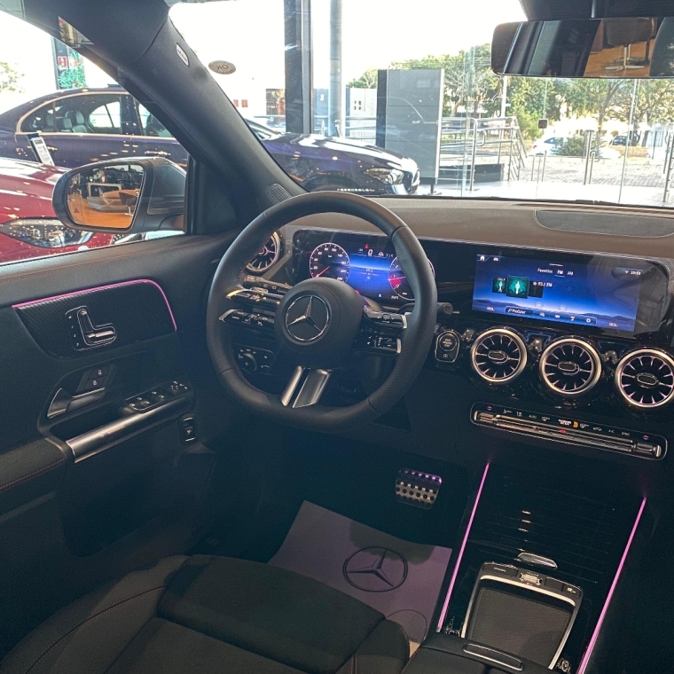 mercedes-benz gla 200 1.3 mhev amg line 7g-dct hibrido 5p automatico 2025