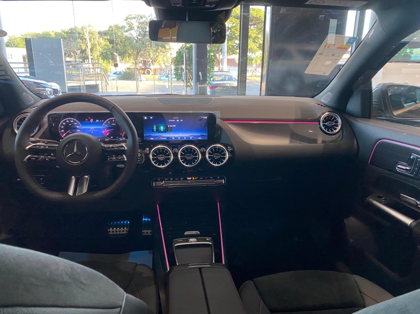 mercedes-benz gla 200 1.3 mhev amg line 7g-dct hibrido 5p automatico 2025