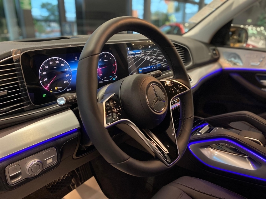 mercedes-benz gle 450d 3.0 i6 mhev diesel 4matic 9g-tronic 5p automatico 2025